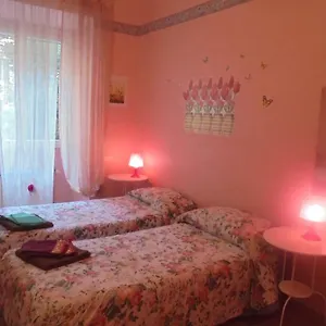 Max House Bed and breakfast Roma